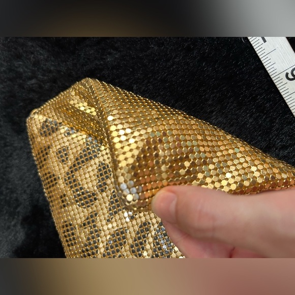 Vintage Gold Mesh Purse with Leopard Print Detail - Picture 9 of 12